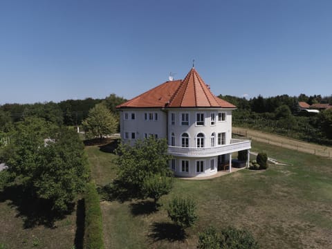 Property building, Day, Natural landscape, Bird's eye view