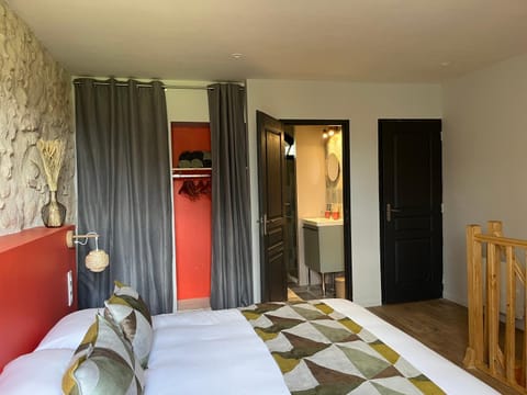 Le Moulin de Moquesouris - Chambres d'hôtes et table d'hôte Bed and Breakfast in Centre-Val de Loire