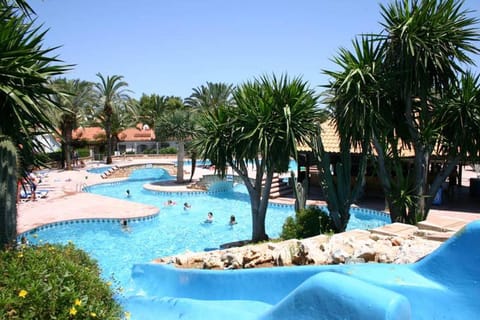 Day, Swimming pool, Swimming pool