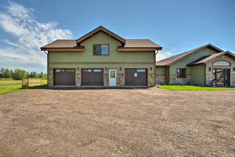 Duluth Studio with Sauna on Working Horse Farm! Apartment in Wisconsin