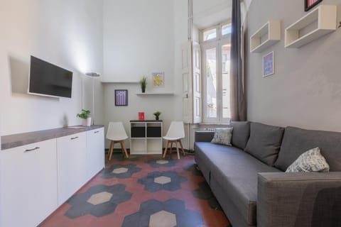 Communal lounge/ TV room, Living room