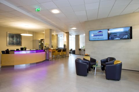 Lobby or reception, Lounge or bar
