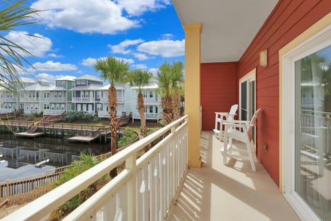 Waterside Village Condo 203 by Pristine Properties Vacation Rentals Apartment in Mexico Beach