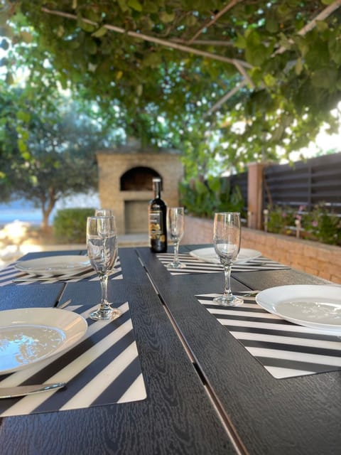 Day, Natural landscape, Garden, flat iron