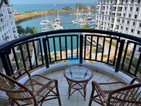 View (from property/room), Balcony/Terrace, Sea view