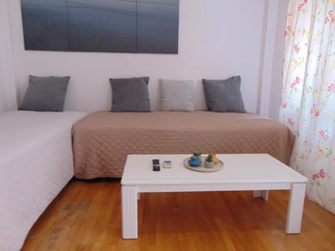 Lovely equipped apartment in Kallithea Athens Apartment in Kallithea