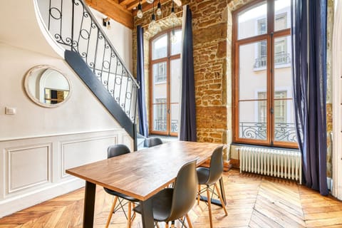 Nouveau / Canut d'exception au coeur de Lyon Apartment in Lyon