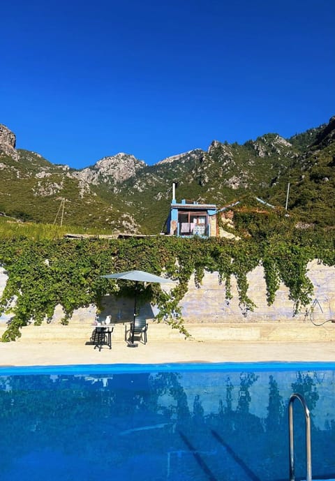 Natural landscape, Mountain view, Pool view, Swimming pool