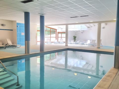 Pool view, Swimming pool, Swimming pool