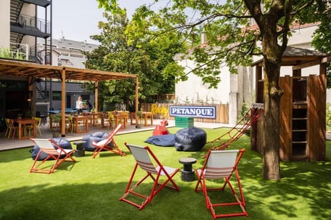Patio, Children play ground
