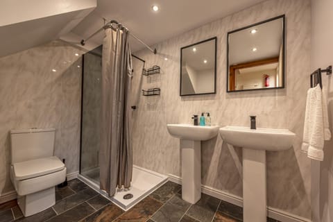 Silverwood Stylish House - Pass the Keys Apartment in Telford