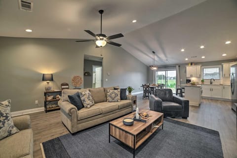 Cozy Murray Retreat Near MSU and Local Eateries House in Tennessee