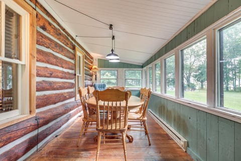 Dog-Friendly Park Falls Cottage with 5 Acres and Lake House in Wisconsin
