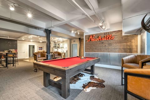 Billiard, Game Room, Living room