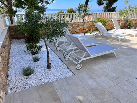 Patio, Day, Natural landscape, Balcony/Terrace, Pool view, Swimming pool, sunbed