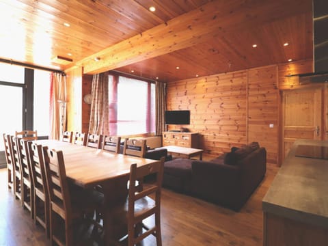 Grand appartement rénové 14 pers, sauna, animaux acceptés - FR-1-502-360 Apartment in Tignes