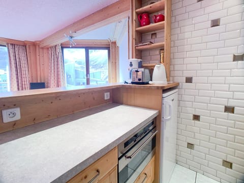 Appartement rénové 3P pour 8, balcon sud à Tignes, proche pistes - FR-1-502-363 Apartment in Tignes