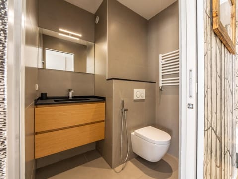 Appartement rénové, skis aux pieds, 10 pers., balcon - FR-1-502-364 Apartment in Tignes