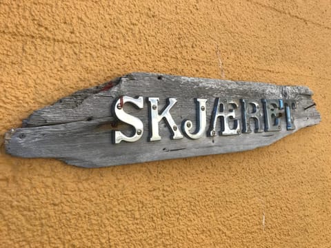 Logo/Certificate/Sign