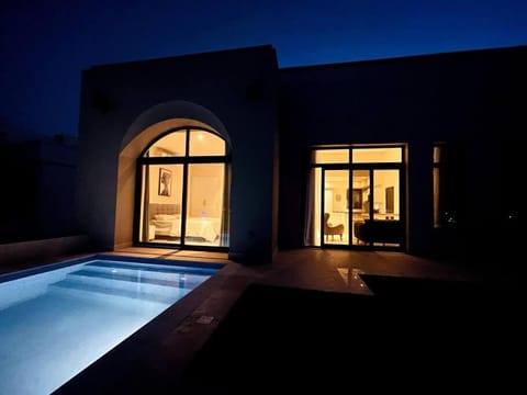 Night, Swimming pool