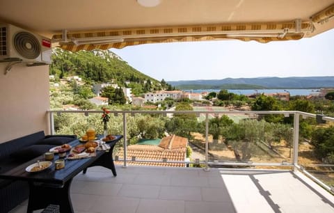 View (from property/room), Balcony/Terrace, Balcony/Terrace, Sea view