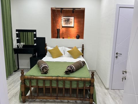 Bed, Photo of the whole room, Bedroom, wardrobe