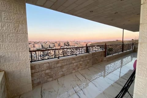 Balcony/Terrace, Balcony/Terrace