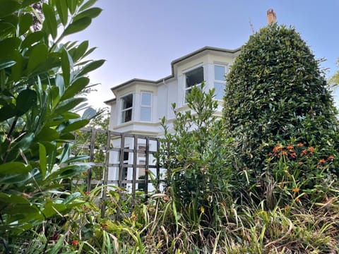 Glorious 6 bed detached Victorian Villa by the sea Villa in Paignton