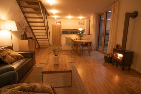 Living room, Photo of the whole room, Seating area, Dining area, fireplace