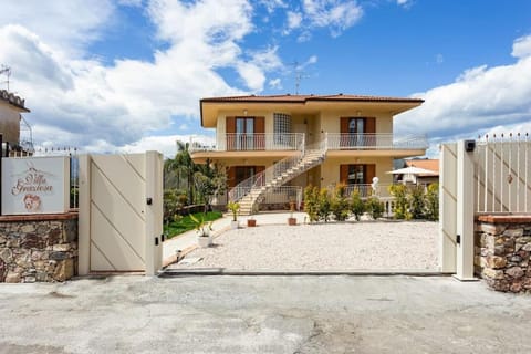 Property building, Day