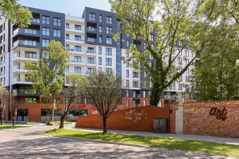 Property building, Off site, Neighbourhood