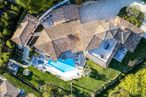 Villa Maxima/5*+ with Gym/Spa/Wine/Photostudio Villa in Vence