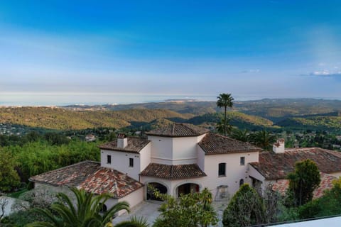 Villa Maxima/5*+ with Gym/Spa/Wine/Photostudio Villa in Vence