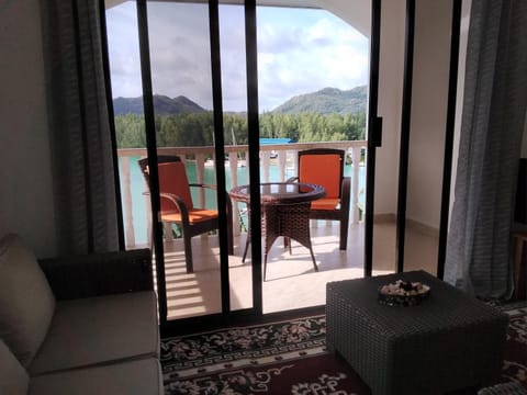 Balcony/Terrace, Seating area