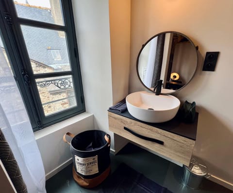 Les Suites de la Tour d'Embas Hotel in Brittany