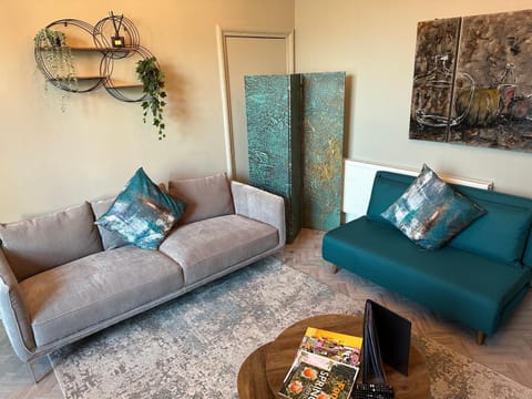 Ashton Mews apartment with free parking Apartment in Lytham St Annes