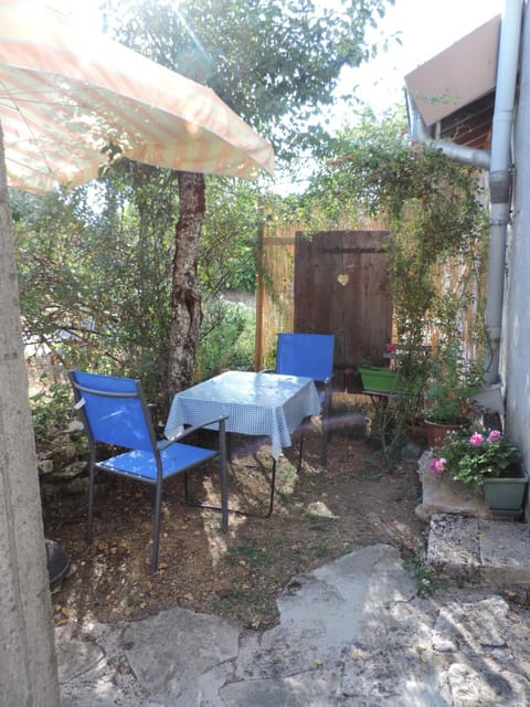 Petite maison rustique House in Jura