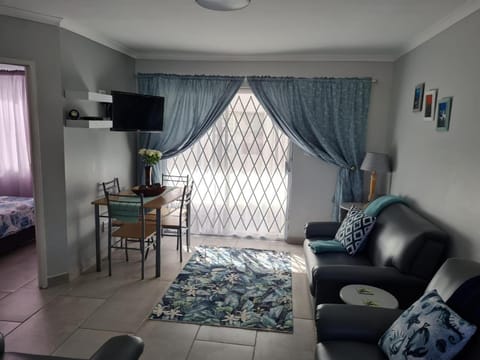 Flamingo Park Langebaan, 2 Bedroom Apartment Apartment in Western Cape
