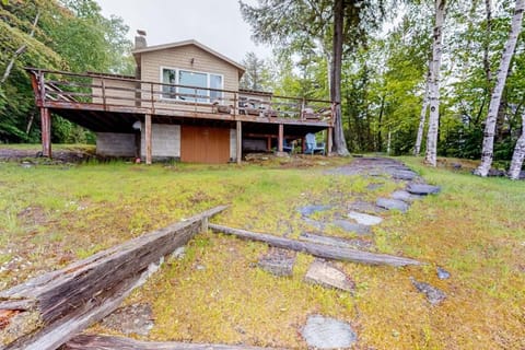 Property building, Day, Natural landscape, Garden, Garden view