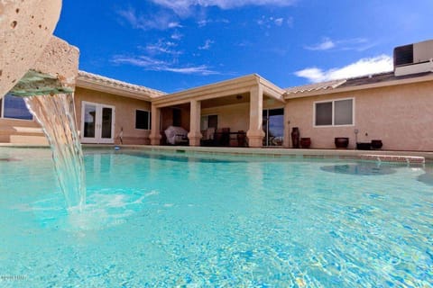 Patio, Pool view, Swimming pool