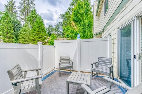 Slide Creek Retreat Apartment in Bass Lake