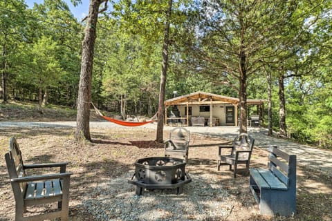 Remodeled Cabin with Fire Pit on Norfork Lake! Cabin in Norfork Lake