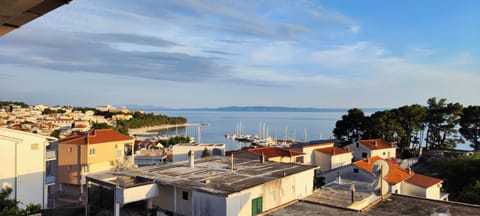 Apartments Dado Apartment in Baška Voda