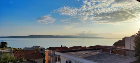 Apartments Dado Apartment in Baška Voda