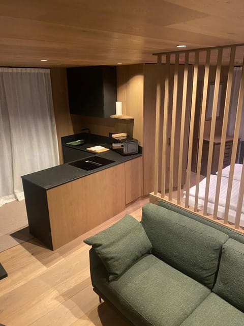 Kitchen or kitchenette, Living room