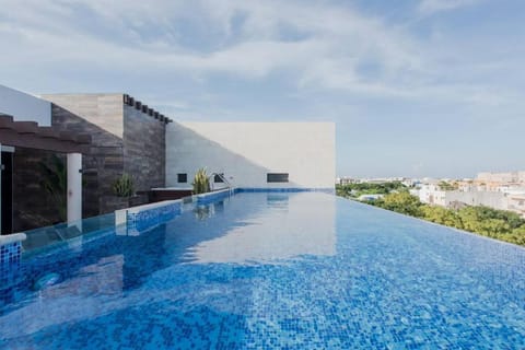 Pool view, Swimming pool