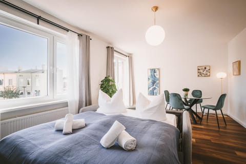 Living room, Photo of the whole room, towels