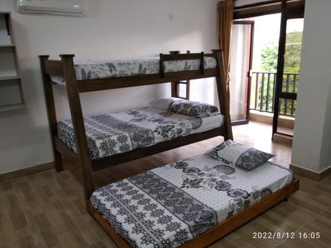 bunk bed