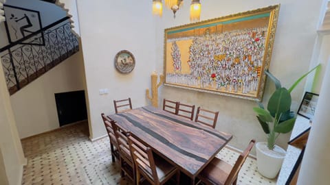 Living room, Dining area