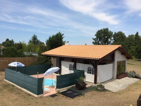 Property building, Pool view, Swimming pool